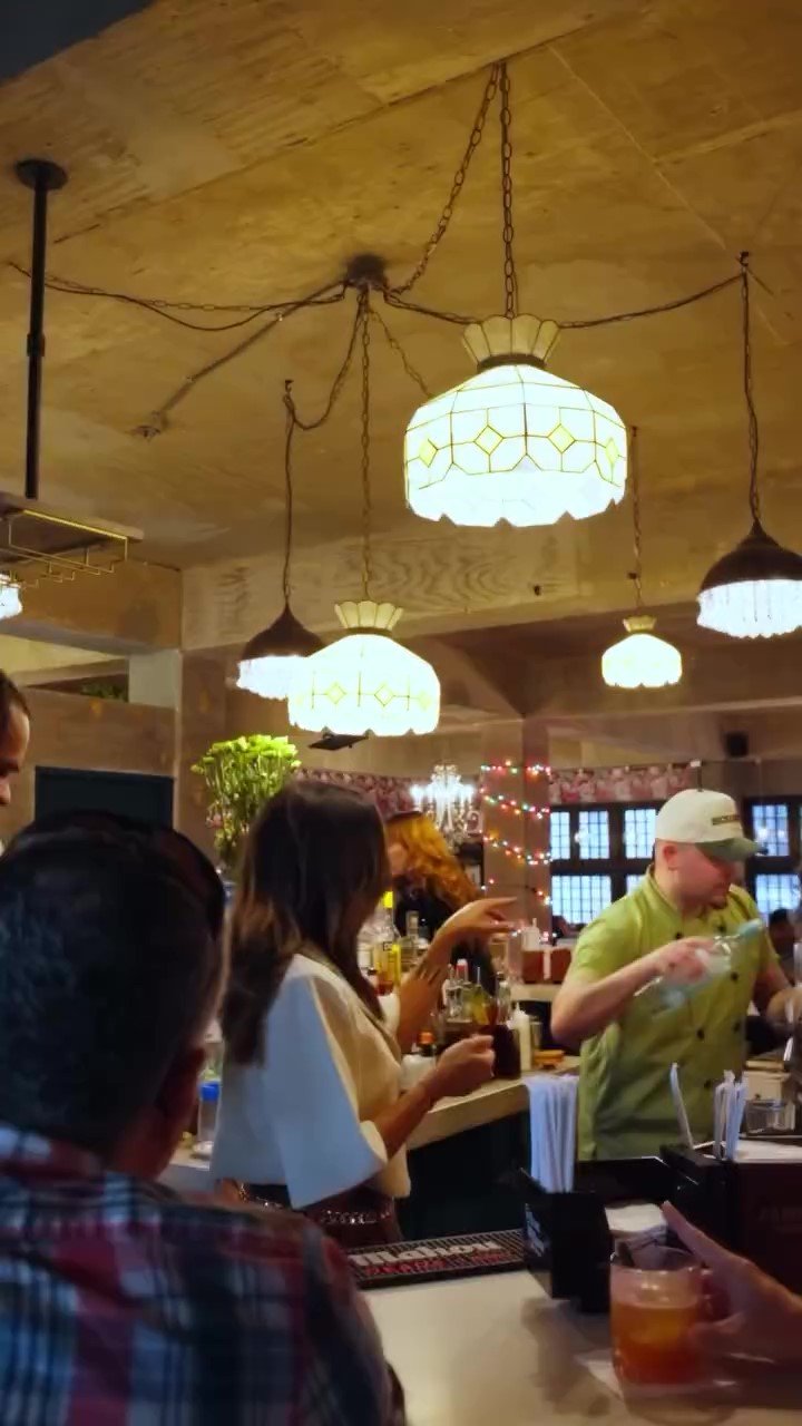 Ambiente cálido en CaféStudio